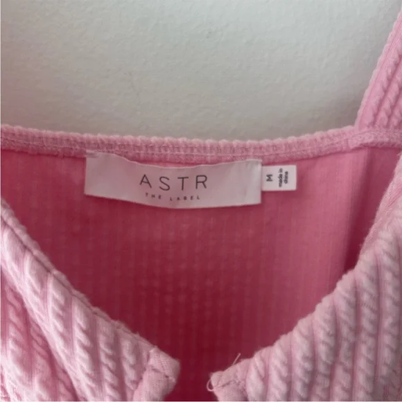 Astr Pink Ribbed Bodysuit size medium - Picture 4 of 8